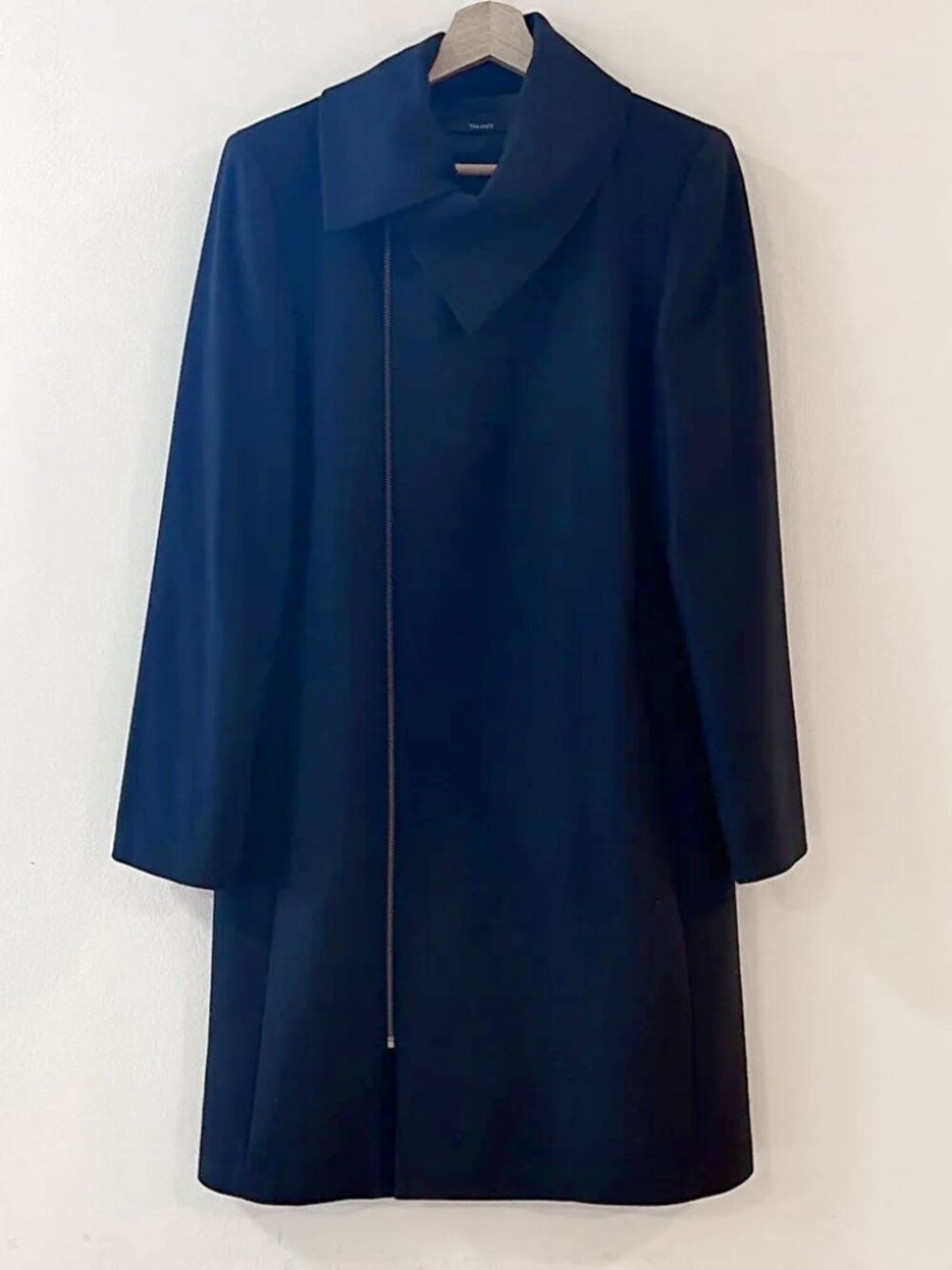 NWOT - Women's midnight navy blue wool Asymmetrical Zip Coat - funnel collar - M